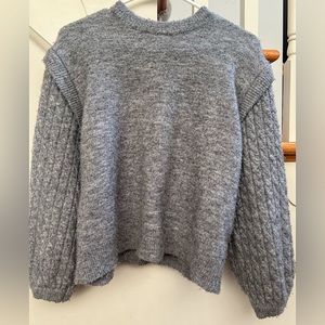 Grey Long-Sleeve Wool Blend Sweater (Cable Knit)